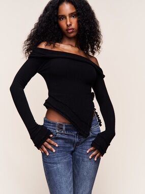 NWOT Guizio Soler Fold Over Knit Top